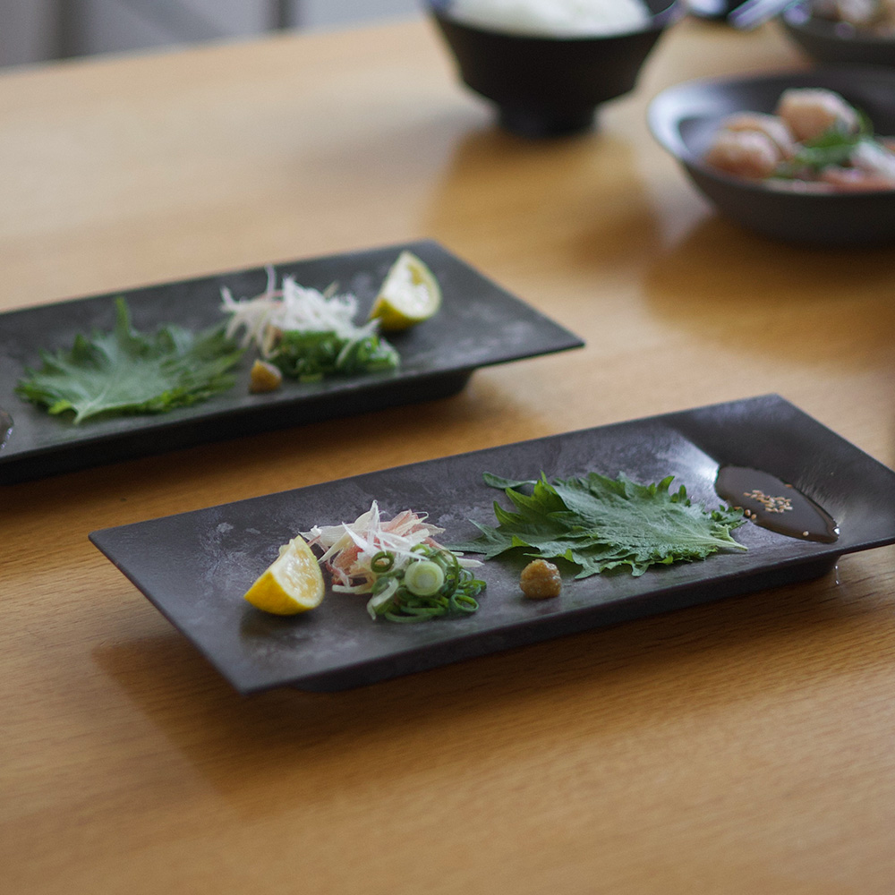 軽くて割れない食器・カトラリー ARAS・エイラス 角皿たまり HC 電子レンジ対応
