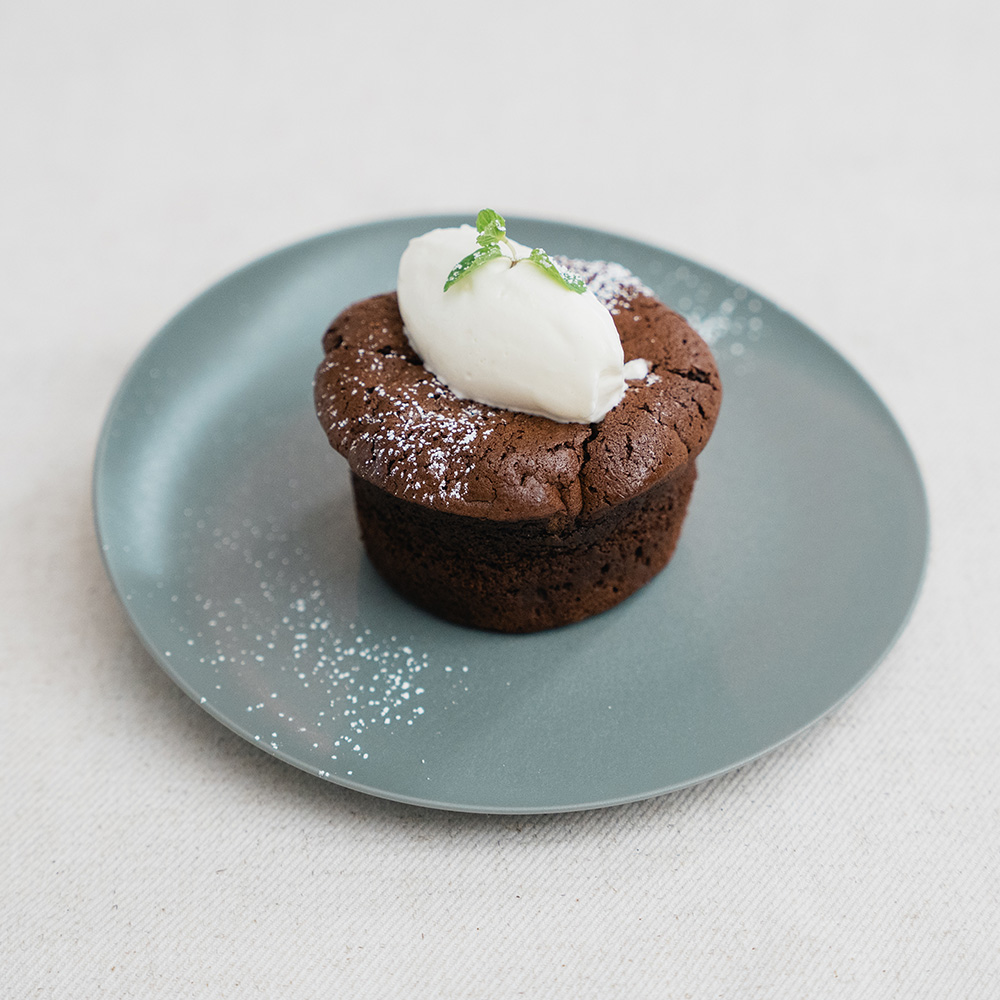 軽くて割れない食器・カトラリー ARAS・エーラス  小皿スロープ 小皿スロープ