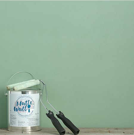 壁紙に塗れる壁紙ペンキ『マットウォール』のエメラルド